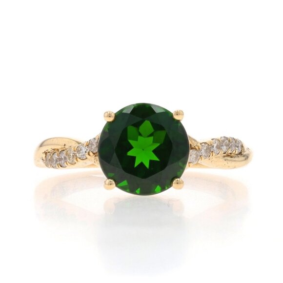 Yellow Gold Chrome Diopside & Diamond Ring - 10k Round 1.80ctw Twist